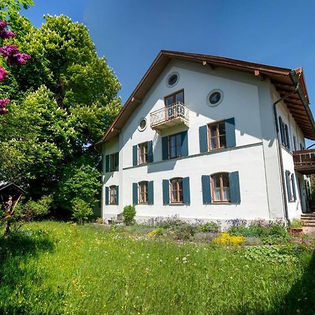 Landhauswohnung Mit Wildromantischem Garten Füssen Esterno foto