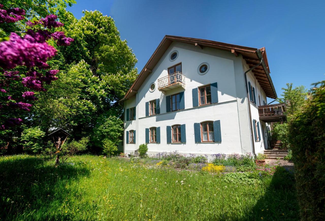 Landhauswohnung Mit Wildromantischem Garten Füssen Esterno foto